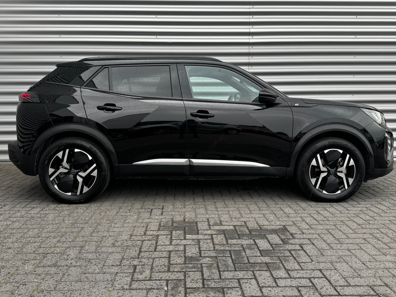 Peugeot e-2008 54KWH 156PK ALLURE AVANTAGE AUTOMAAT / NAVI / LEDE — photo 3