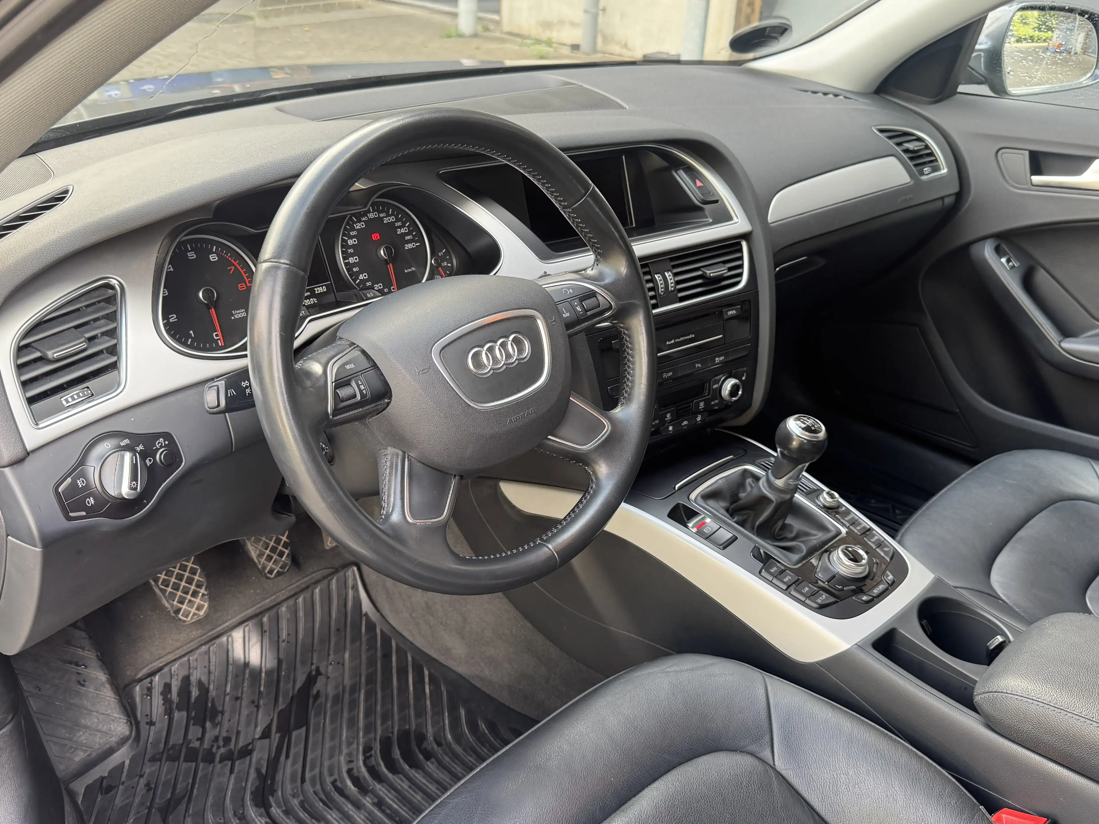 Audi A4 A4 Avant 1.8 TFSI S line — photo 14