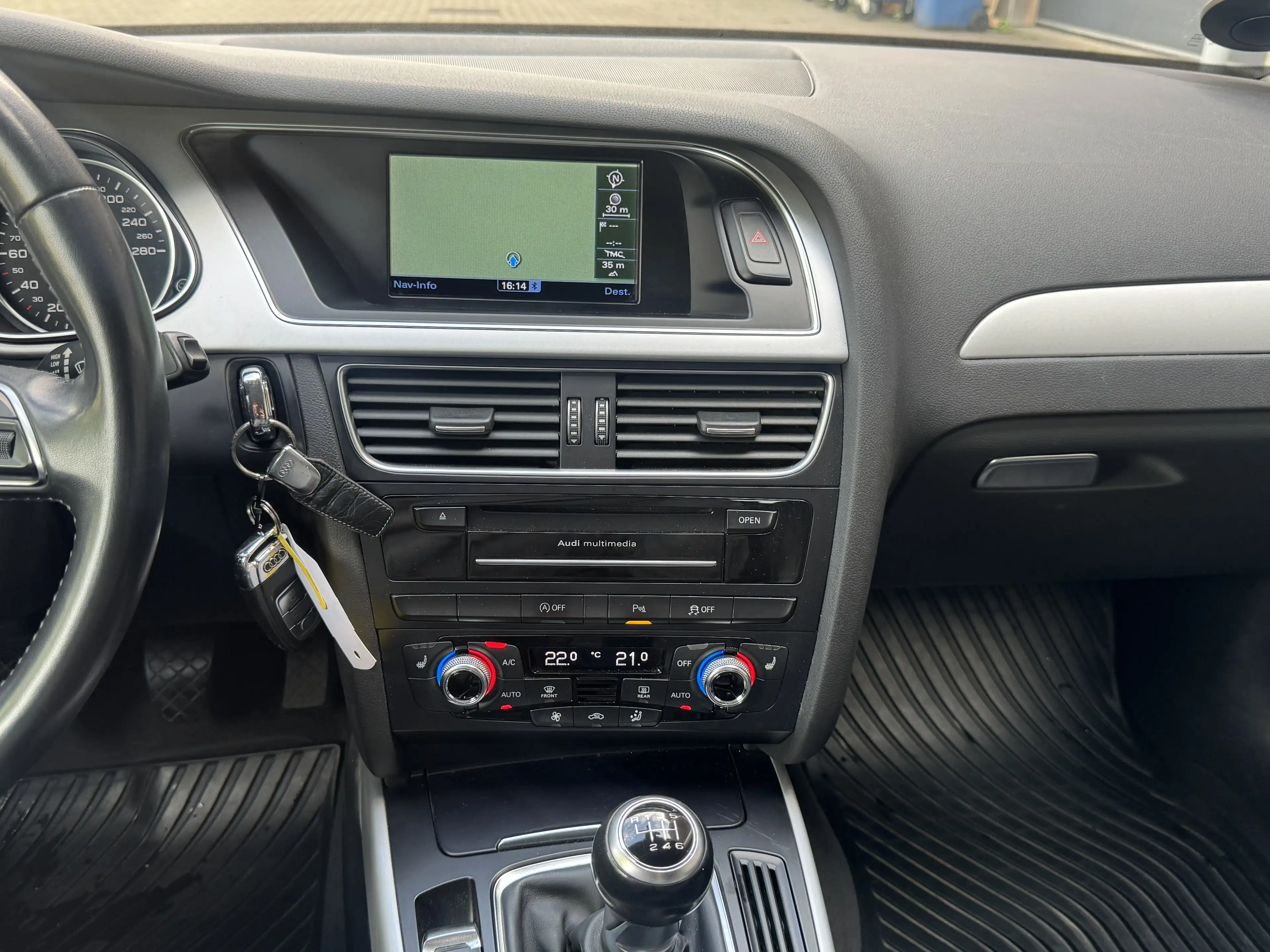 Audi A4 A4 Avant 1.8 TFSI S line — photo 13