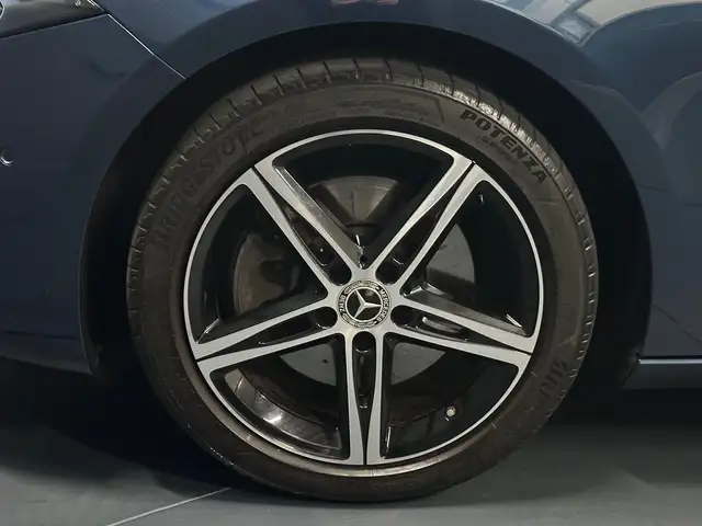Mercedes-Benz A-Class view 9