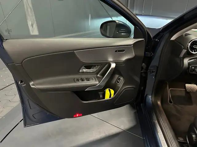 Mercedes-Benz A-Class view 13