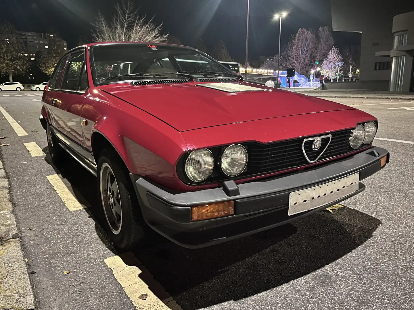 Alfa Romeo GTV Rojo - 1