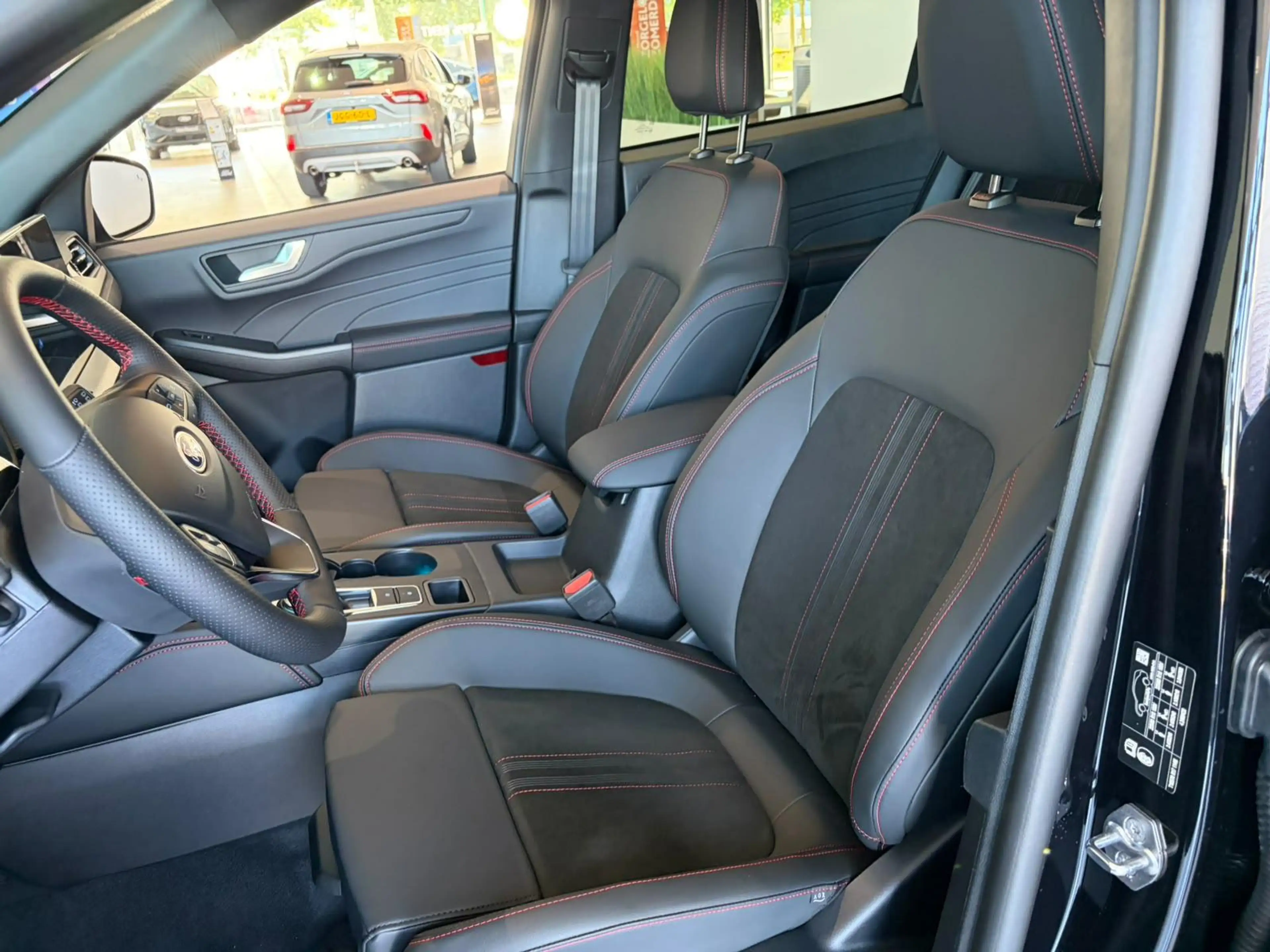 Ford Kuga ST Line X 2.5 PHEV | KORTING €4000 | WINTERPACK | — photo 9