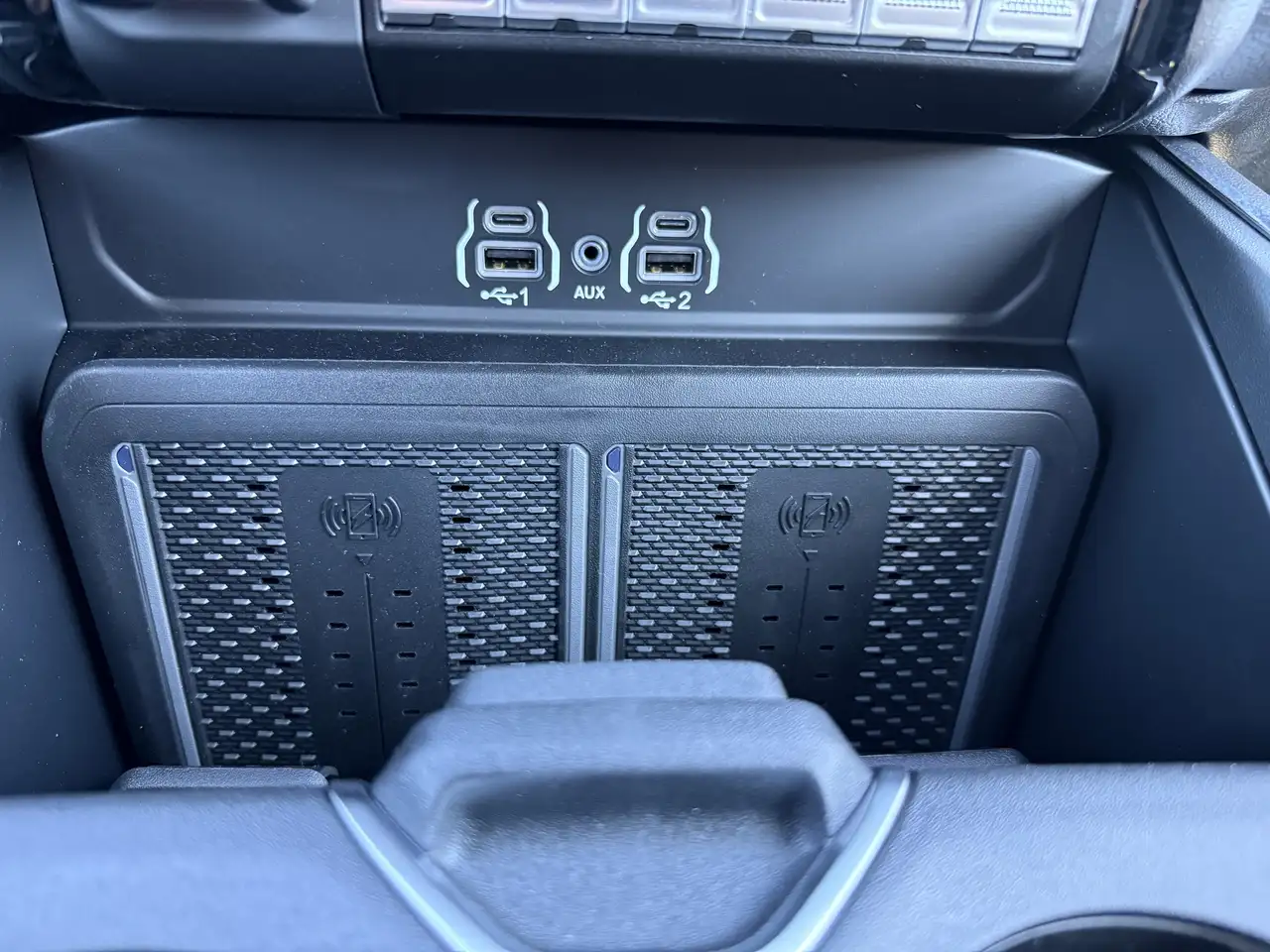 RAM 3500 снимка RAM 3500