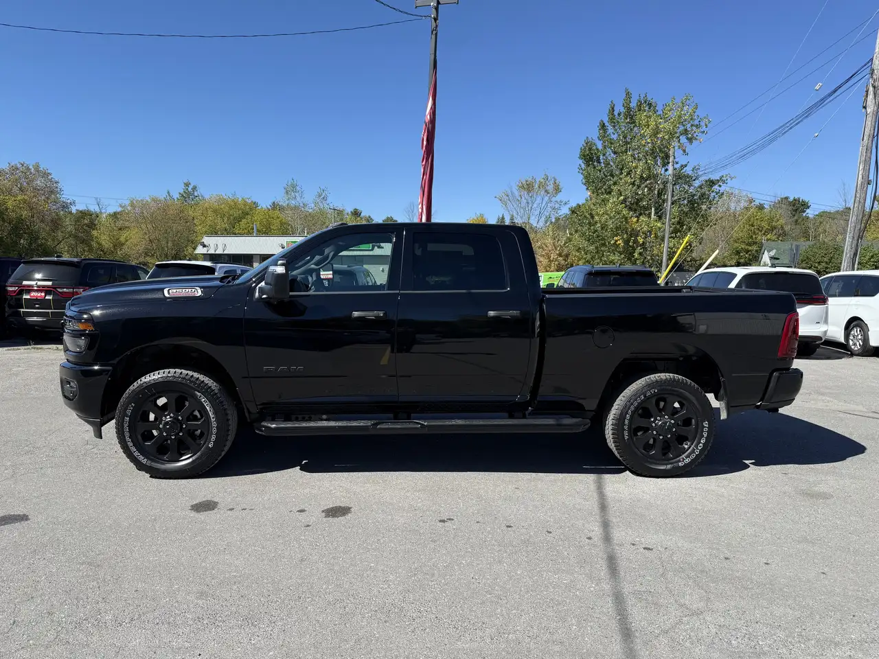 RAM 3500 снимка RAM 3500