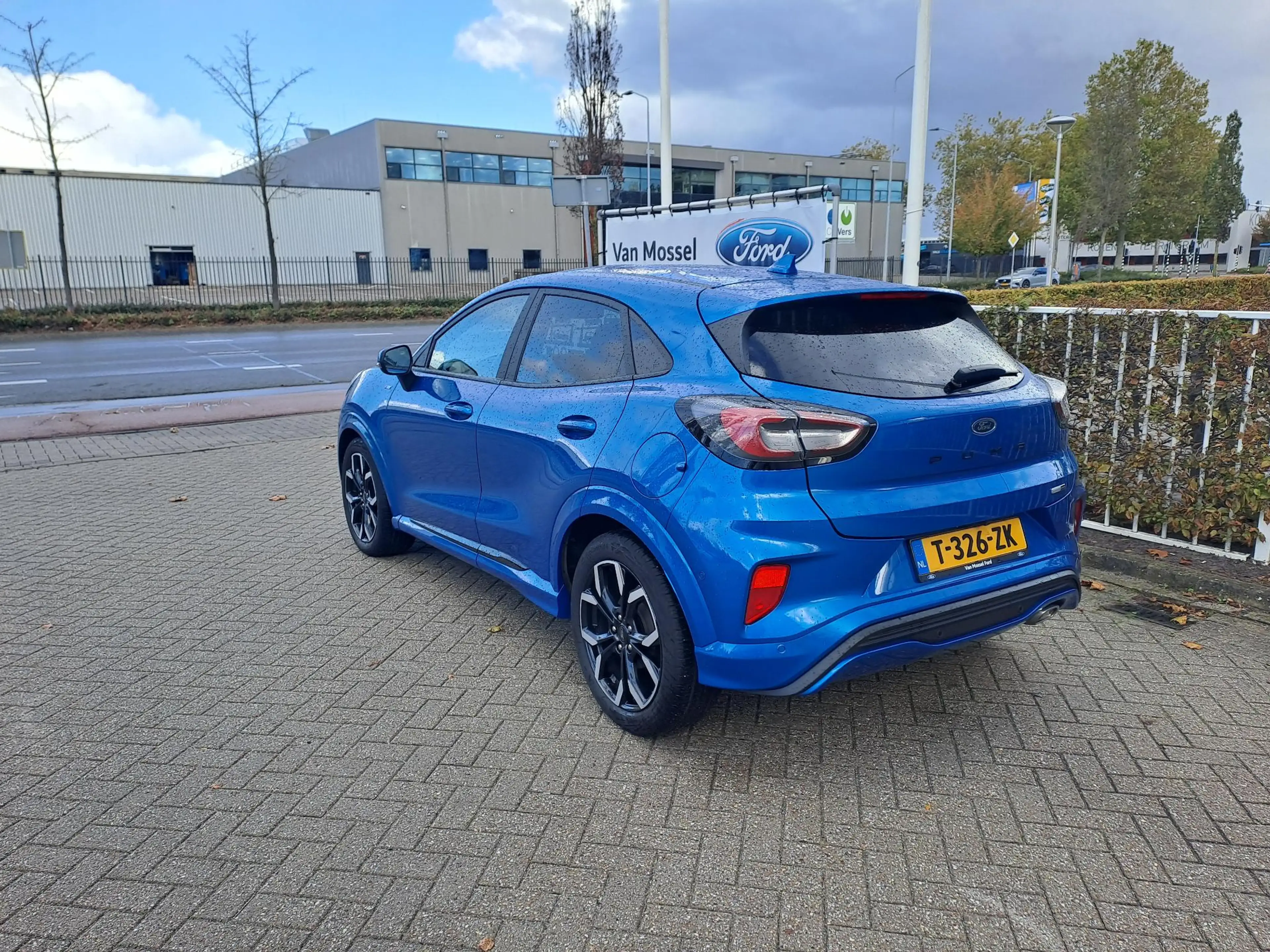 Ford Puma 1.0 EcoBoost Hybrid ST-Line X Winter Pack | Elektr — photo 6