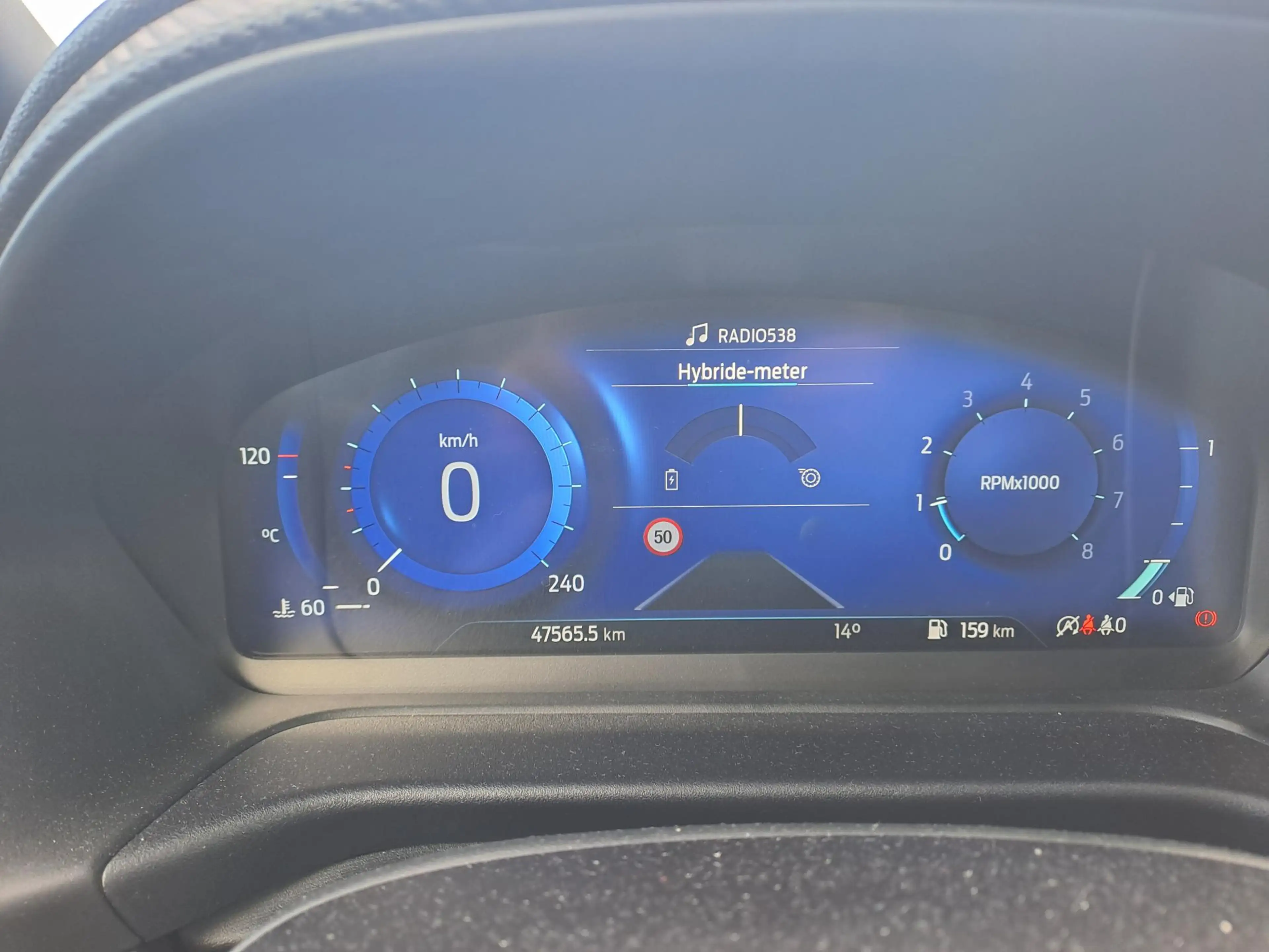 Ford Puma 1.0 EcoBoost Hybrid ST-Line X Winter Pack | Elektr — photo 9