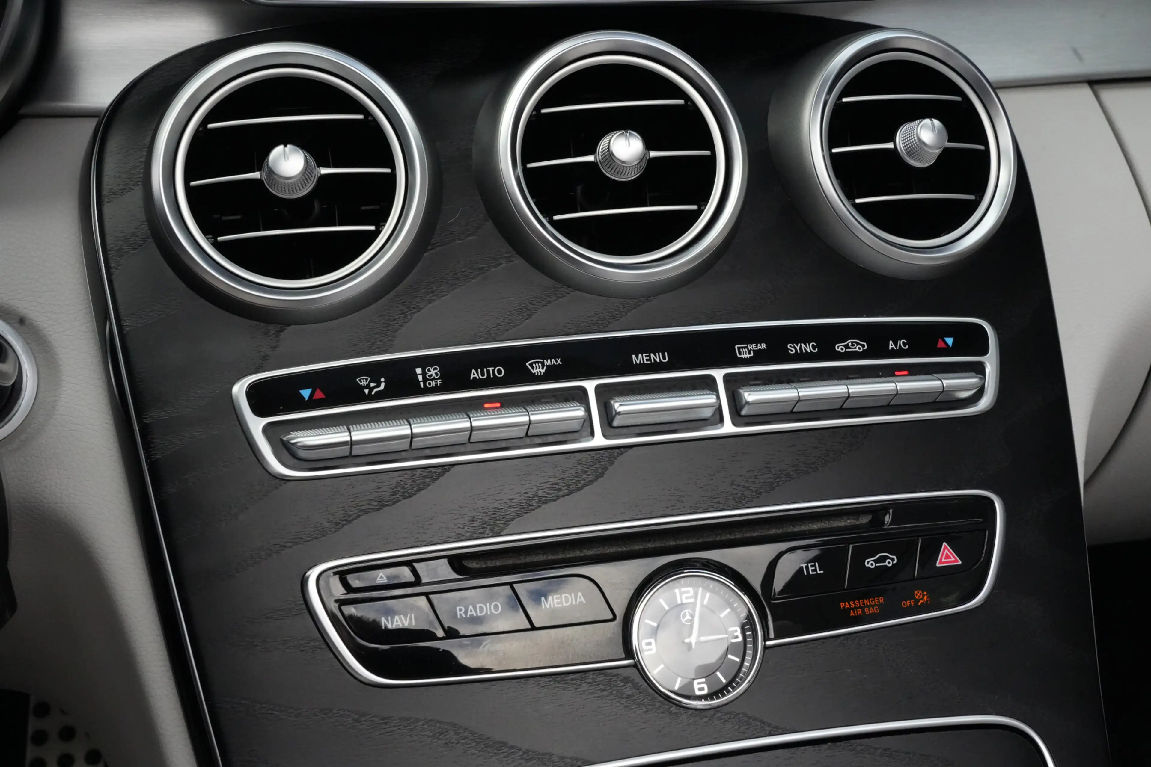Mercedes-Benz C 400 Cabrio 4MATIC AMG Prestige | 334PK | Burmester | A — photo 14