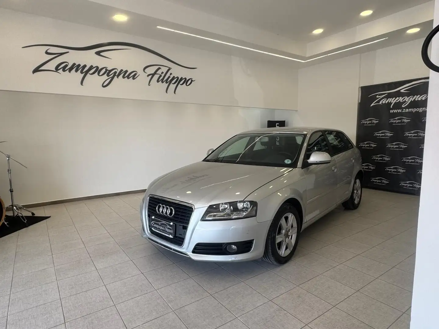 Audi A3 2.0 16V TDI Ambiente Argent - 1