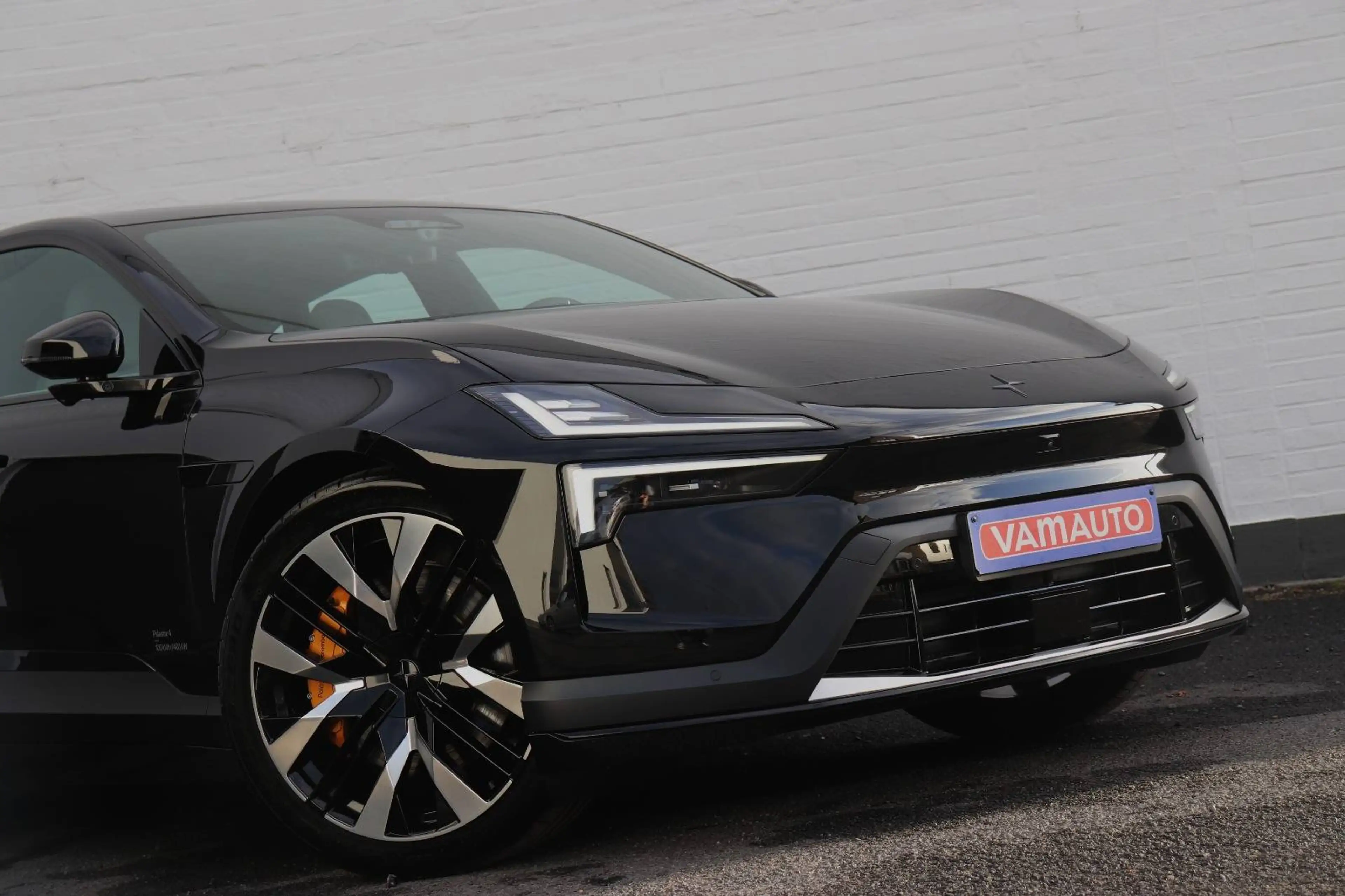 Polestar 4 Performance - Nappa/Elektrochroom/Towbar/SOH = 99% — photo 12