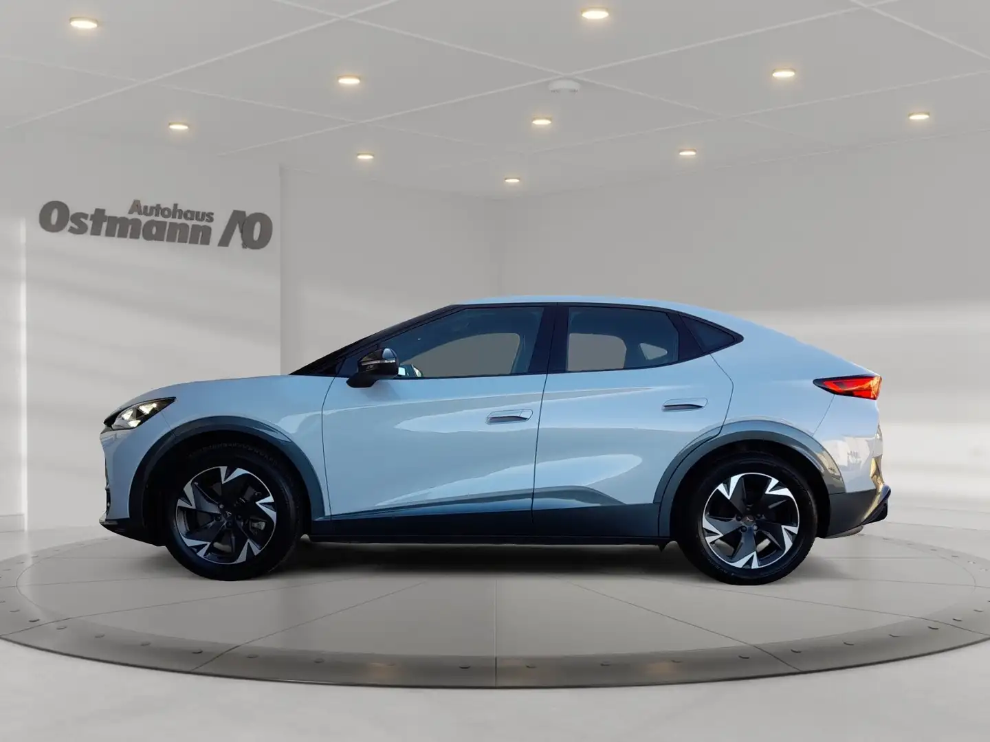 CUPRA Tavascan Edge 77kWh ACC SHZ CarPlay Kamera WP Silber - 2