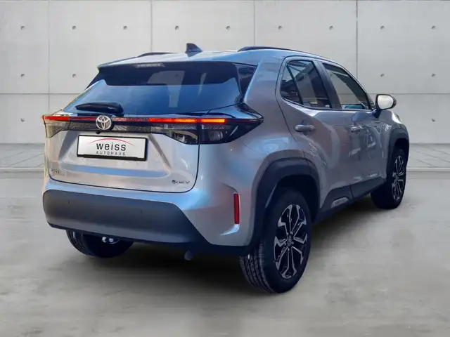 Toyota Yaris Cross view 2