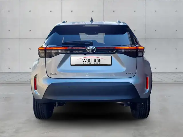 Toyota Yaris Cross view 5