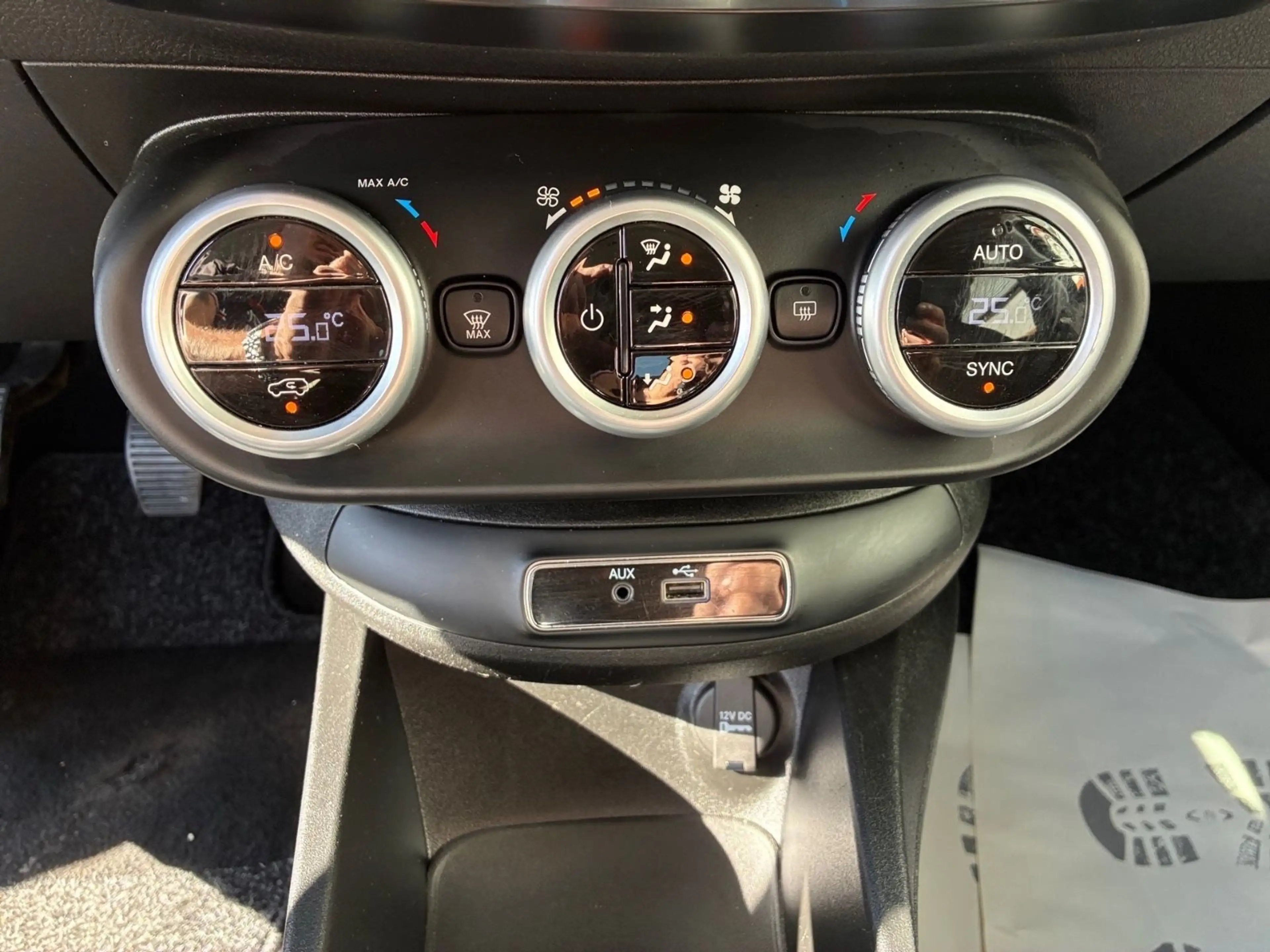 Fiat 500X Cross 4x4 Klima 2.0 PDC 140ps — photo 10