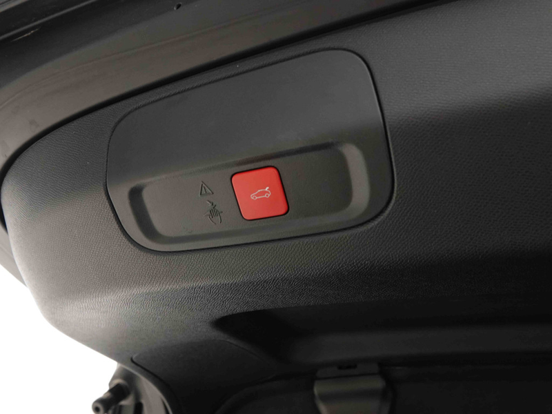 Peugeot 408 PHEV 225 | EV Range 60km | GT | LED Matrix | Leather/Alcantara | Keyless — photo 7