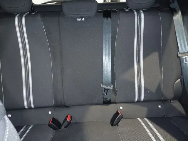 Opel Corsa view 15