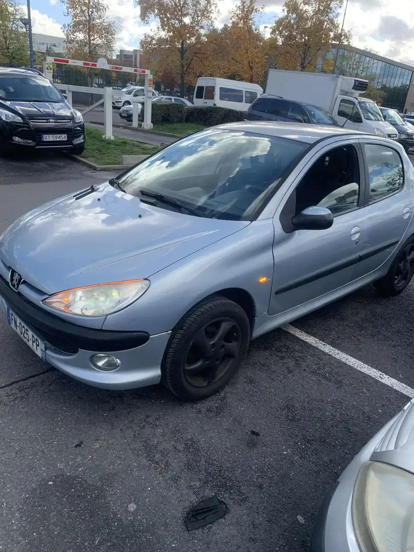 Peugeot 206 206 1.4e 75ch Trendy - 2