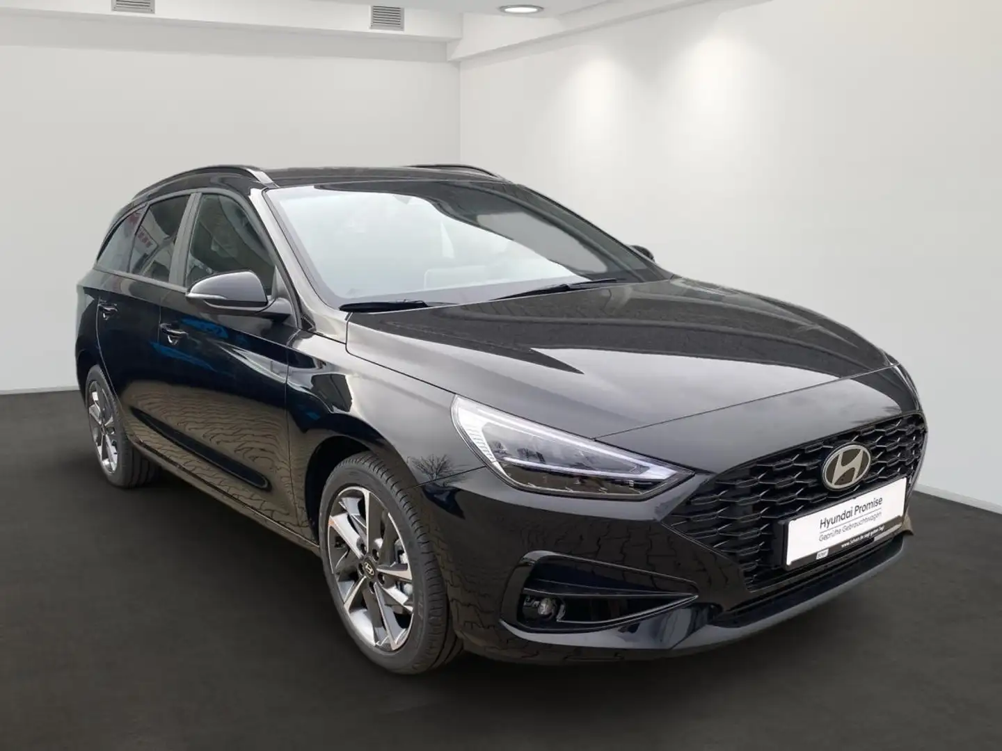 Hyundai i30 inkl. Plus-Paket - ADVANTAGE - sofort verfügbar Schwarz - 2