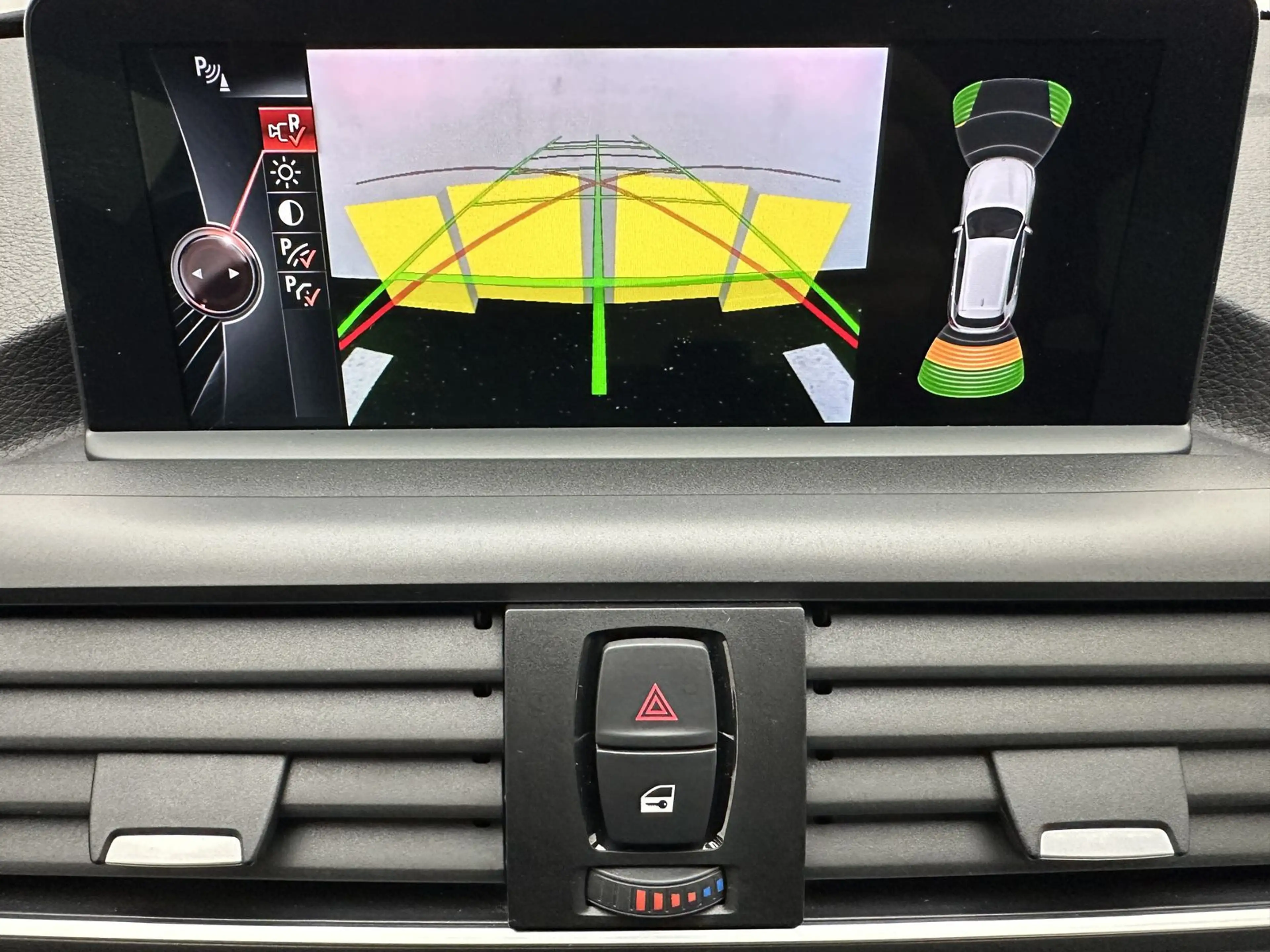 BMW 135 i"1 HAND-NAVI-LEDER-CAM-SITZH-ALU" — photo 15