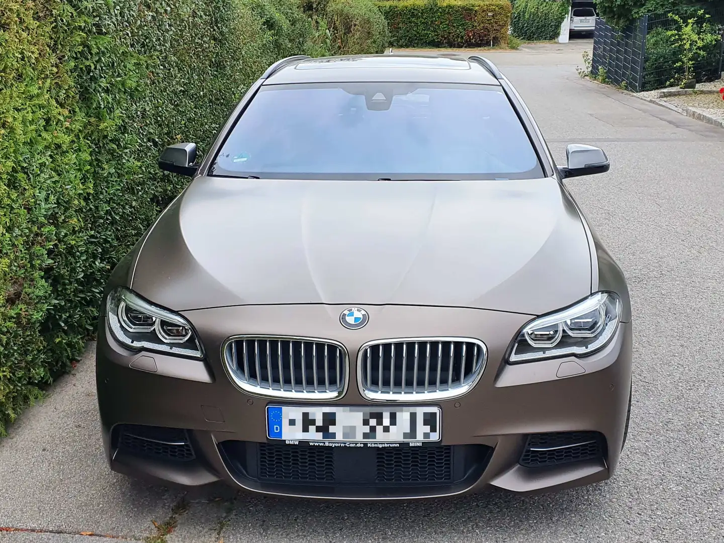 BMW M550 M550d xDrive Touring Sport-Aut. - 2