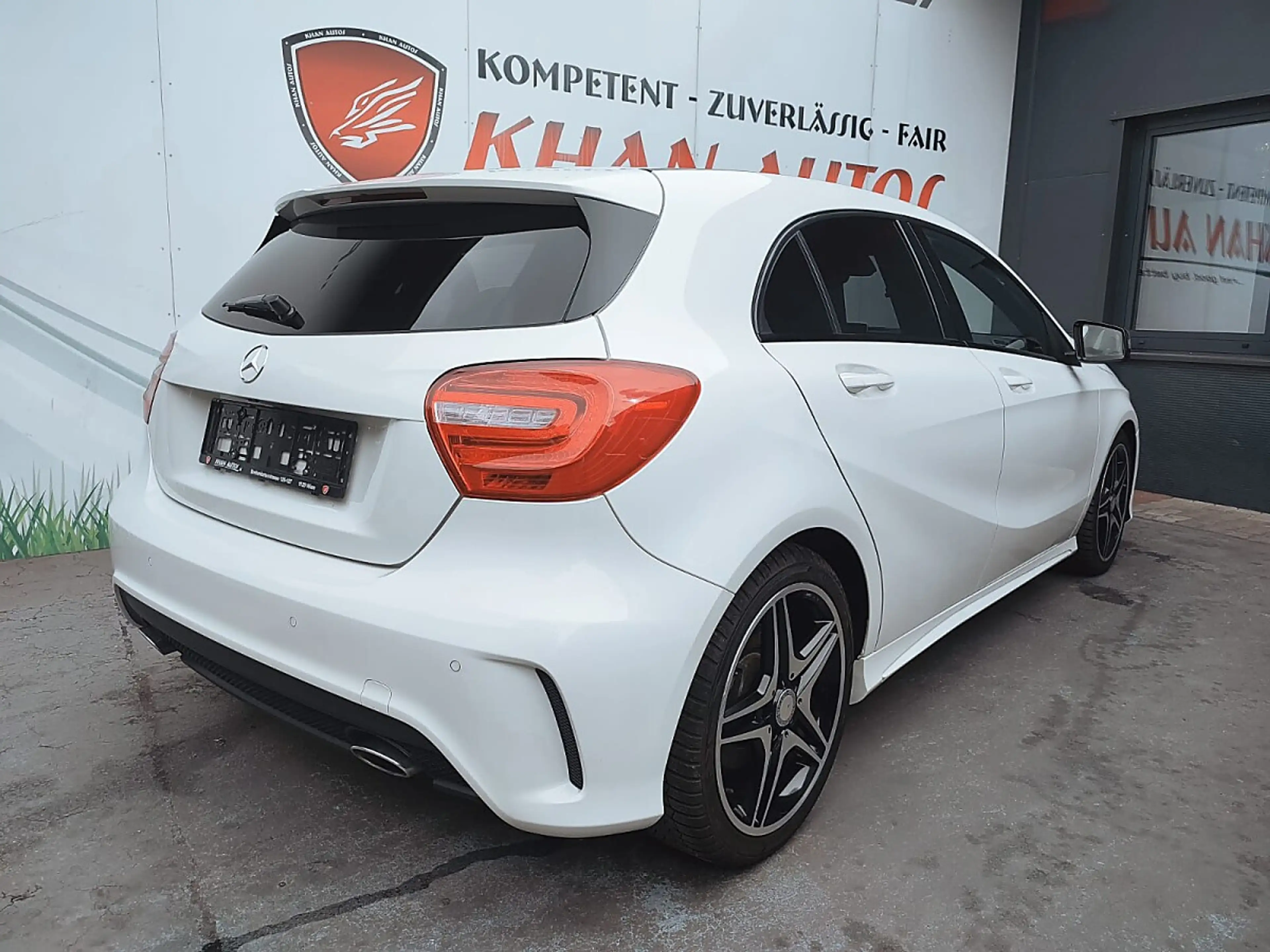 Mercedes-Benz A 220 CDI BlueEfficiency Aut. — photo 4