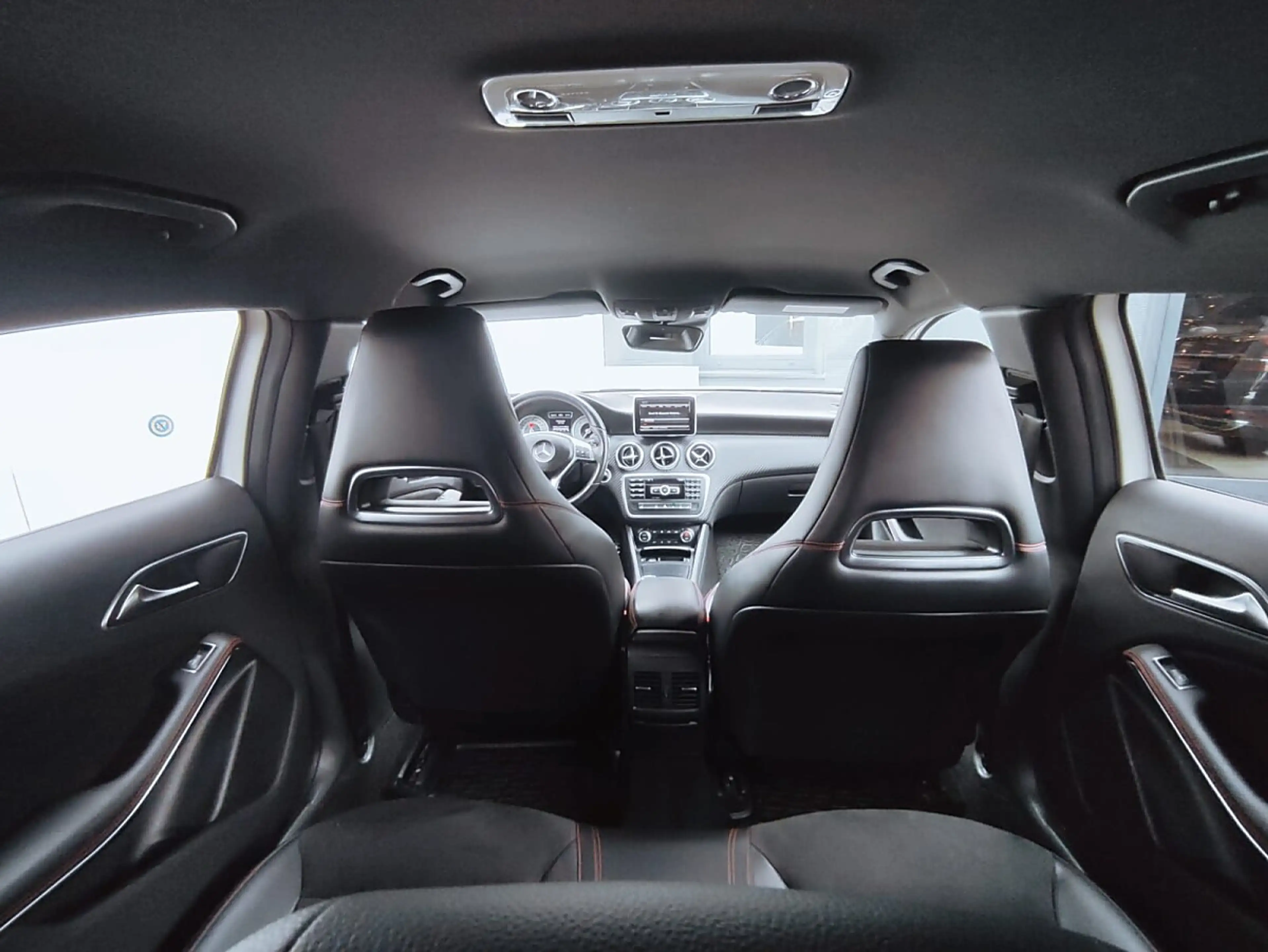 Mercedes-Benz A 220 CDI BlueEfficiency Aut. — photo 14