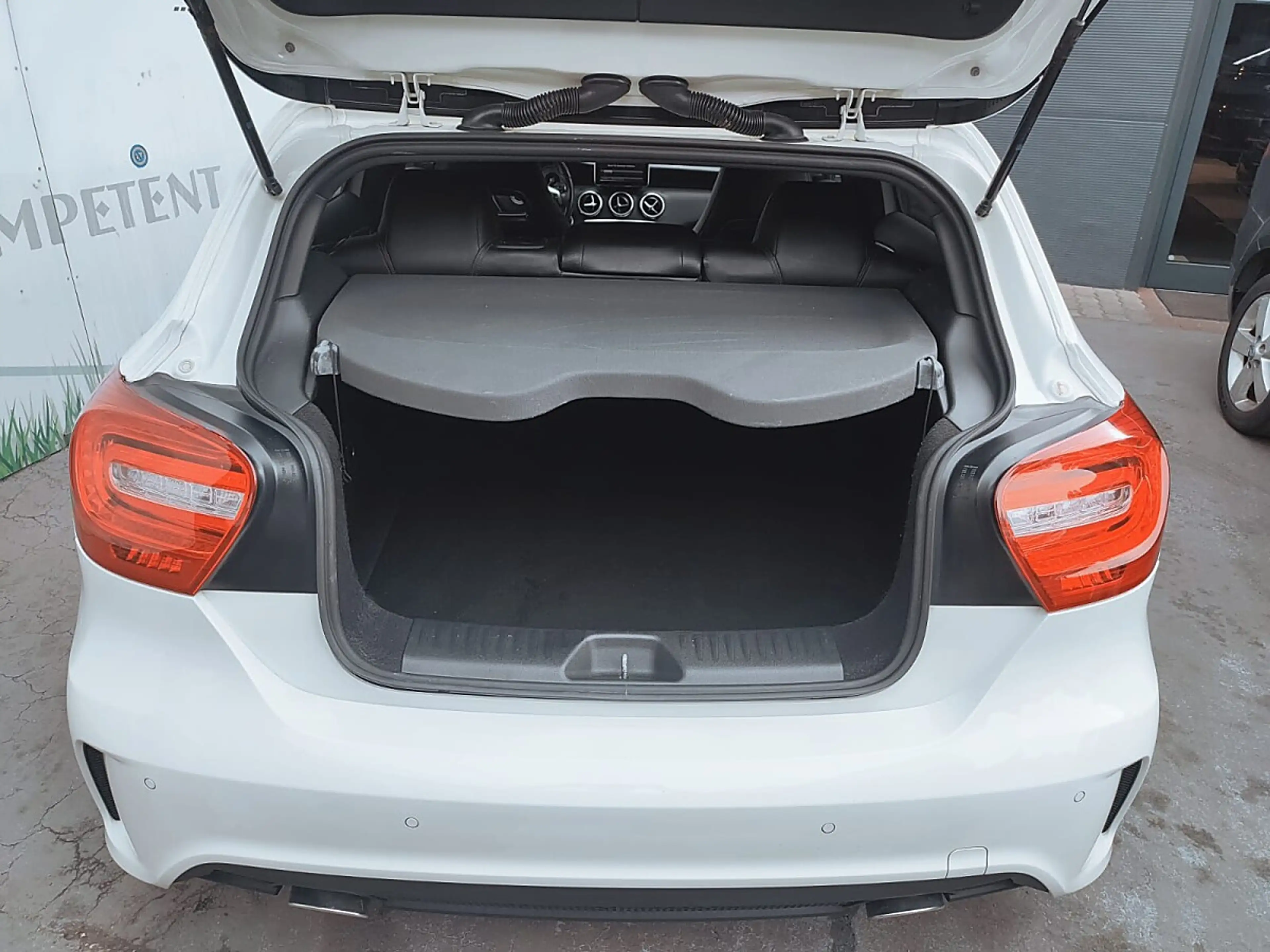 Mercedes-Benz A 220 CDI BlueEfficiency Aut. — photo 5
