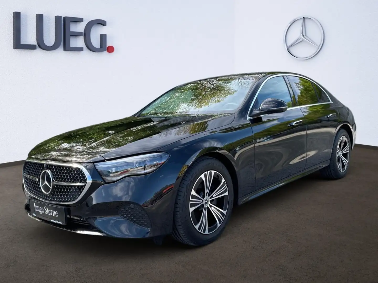 Mercedes-Benz E 220 d 4M AVANTGARDE+ADVANCED+DISTRONIC+WINTERP Schwarz - 2