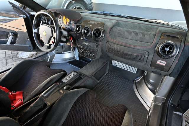 Ferrari F430 Scuderia/Überrollbügel/Motorraum Carbon/Top!