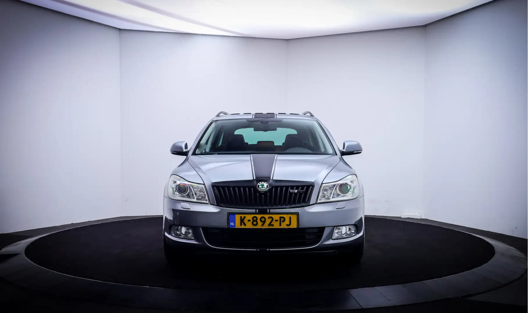 Skoda Octavia Combi 1.4TSI Dsg Ambition SCHUIFDAK | XENON | NAVI Grijs - 2