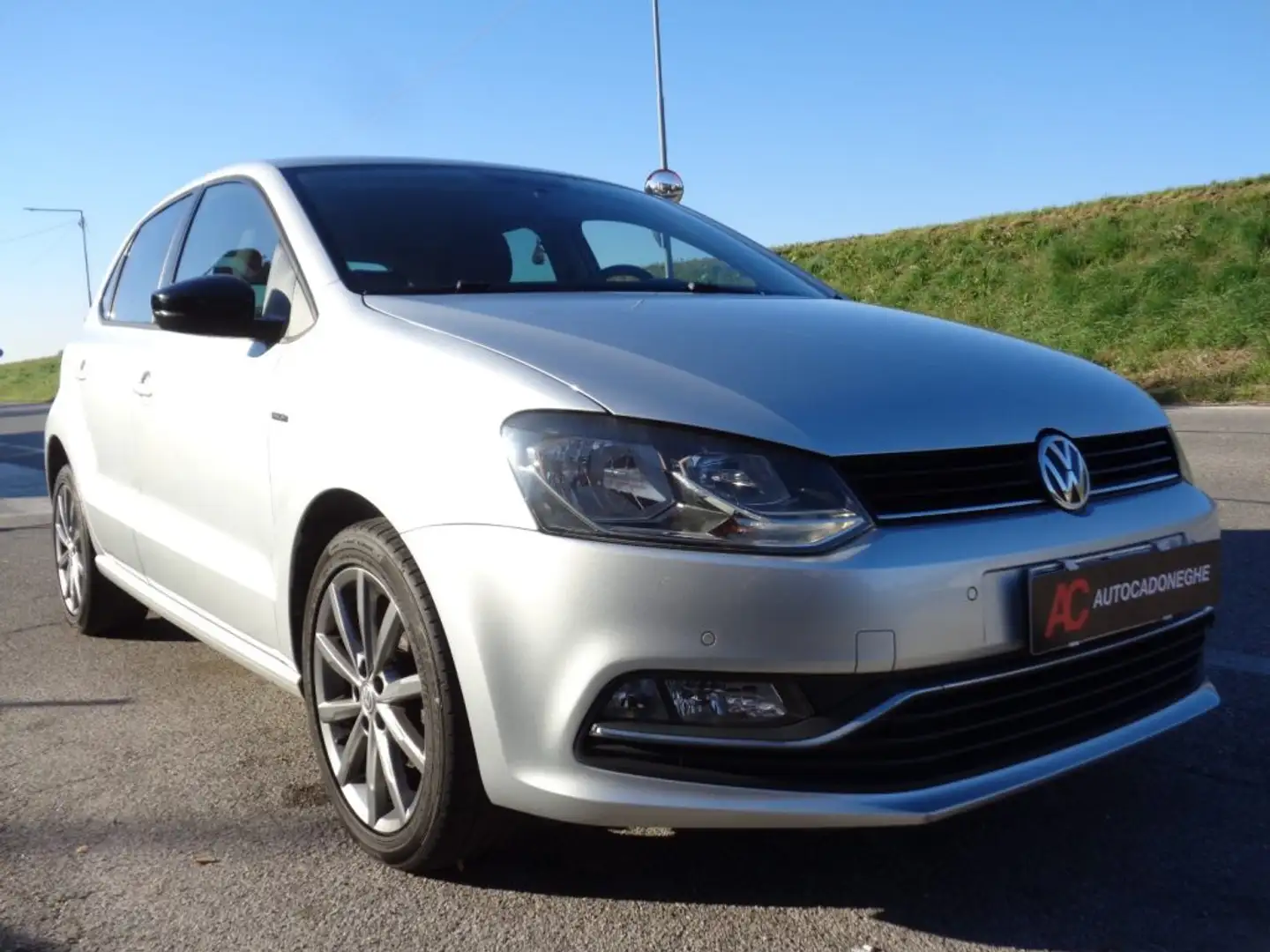 Volkswagen Polo 1.4TDI PREZZO VALIDO FINO 15.11,unicoprop.GARANZIA Gris - 1