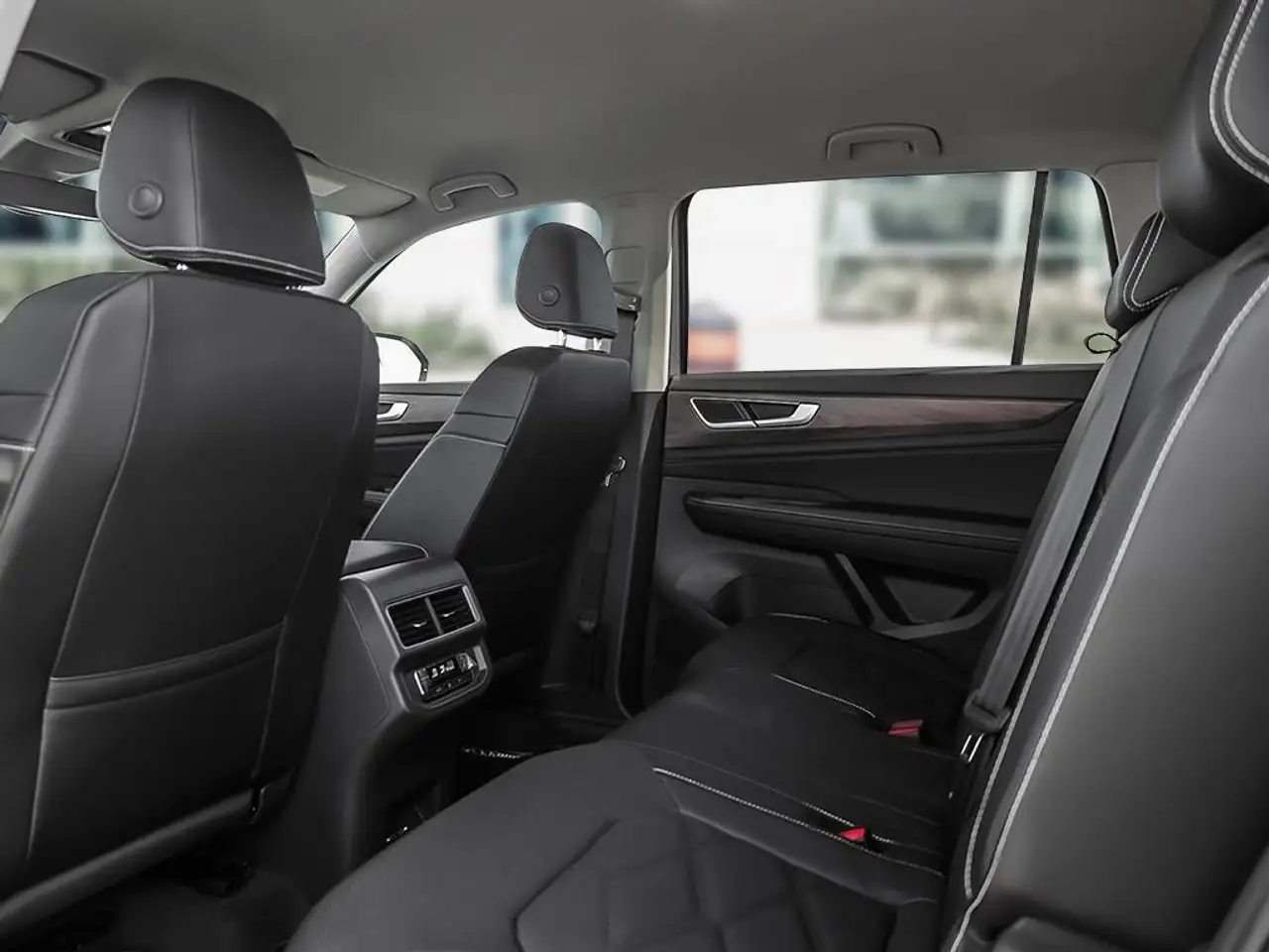 Volkswagen Atlas снимка Volkswagen Atlas