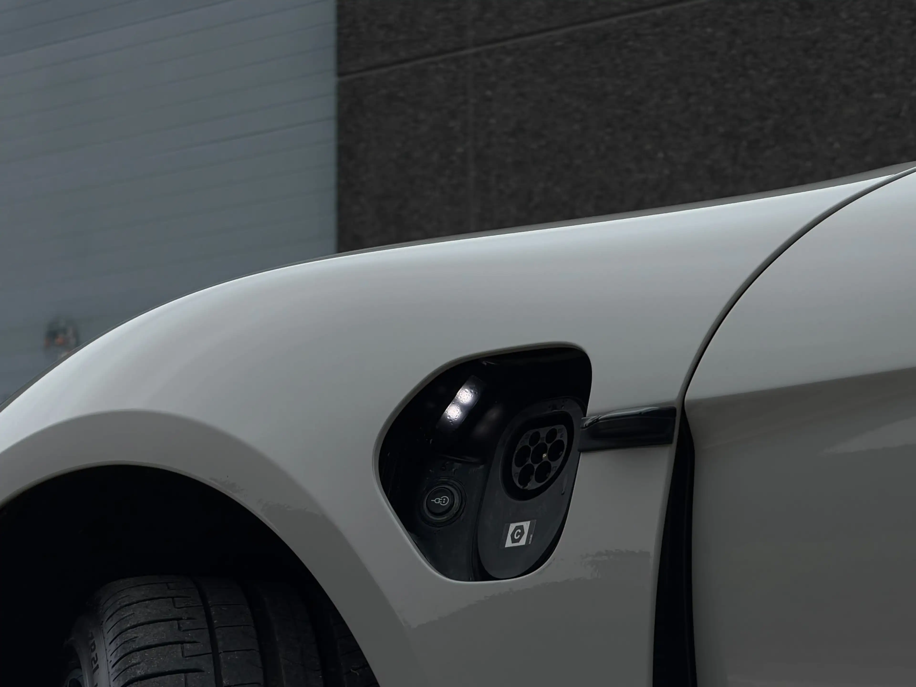 Porsche Taycan Taycan Sport Turismo 93.4 kWh Taycan 4S Sport Turismo — photo 13