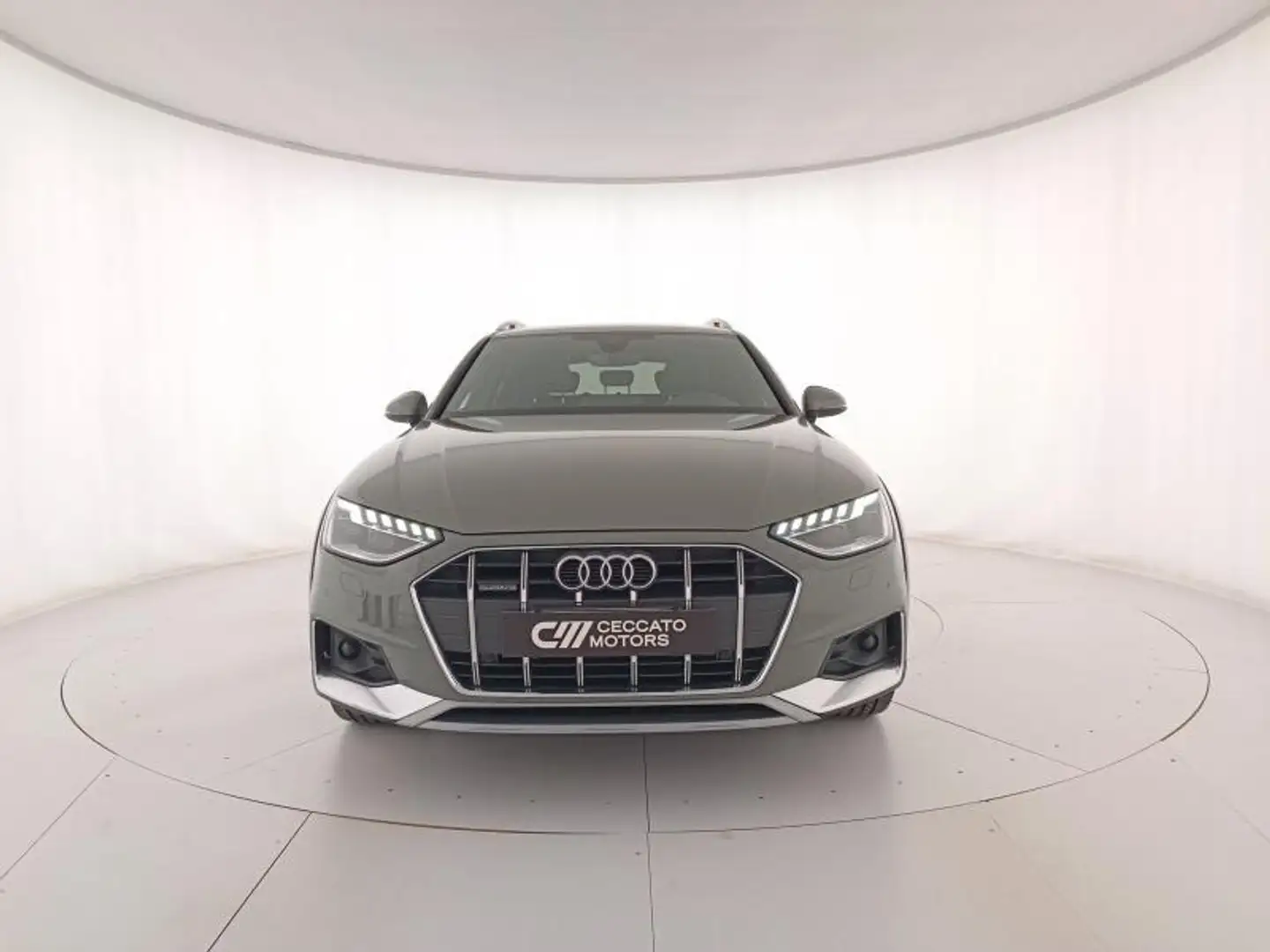 Audi A4 allroad 40 2.0 tdi Business Evolution quattro 190cv s Grigio - 2