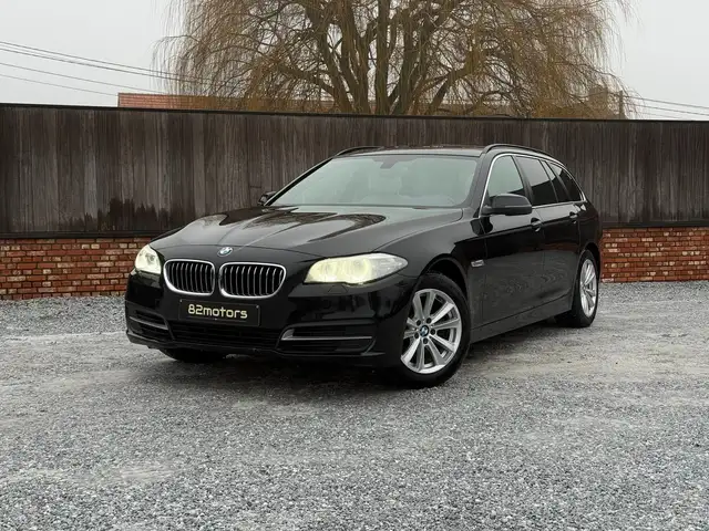 BMW 520 d touring/pano/leder/automaat/pdc/cruise/trekhaak