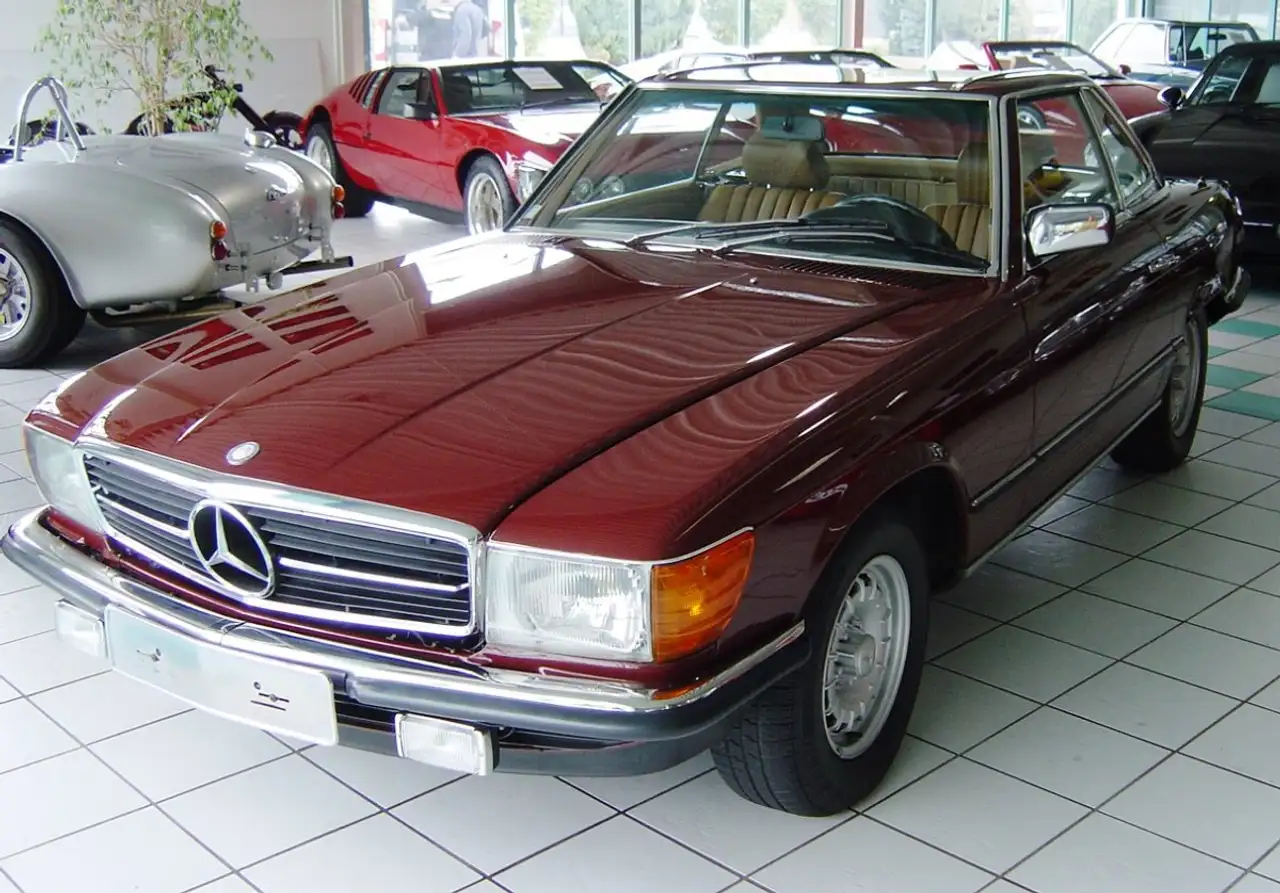Mercedes-Benz 380