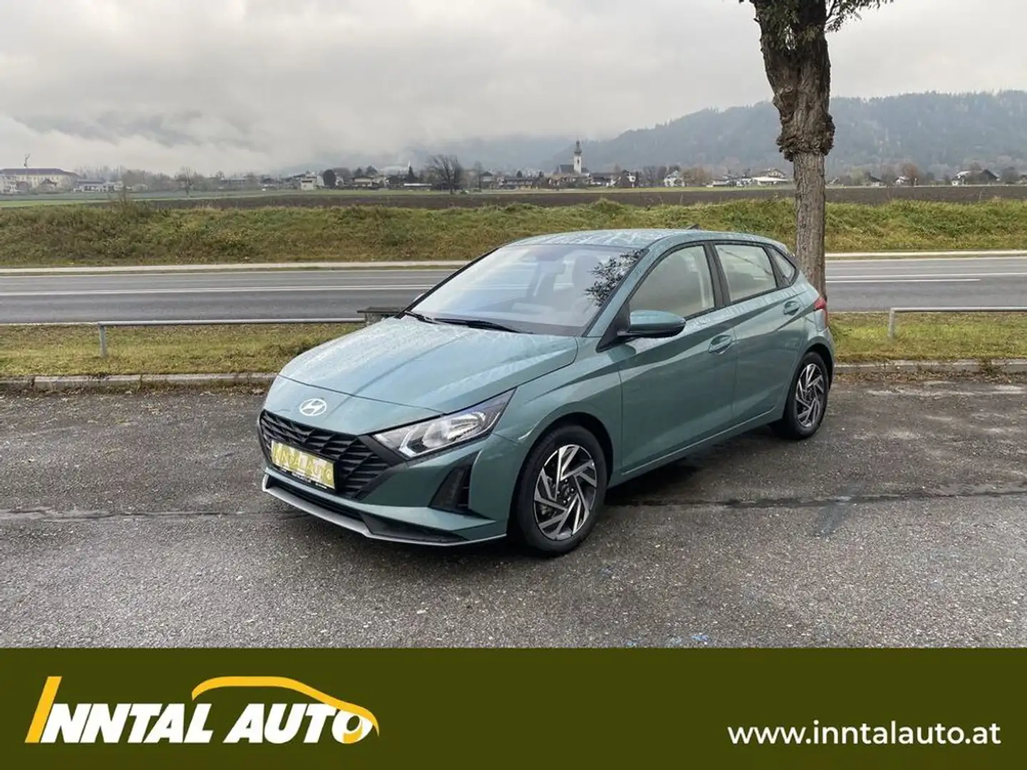 Hyundai i20 Smartline O3 Alufelgen Grün - 1
