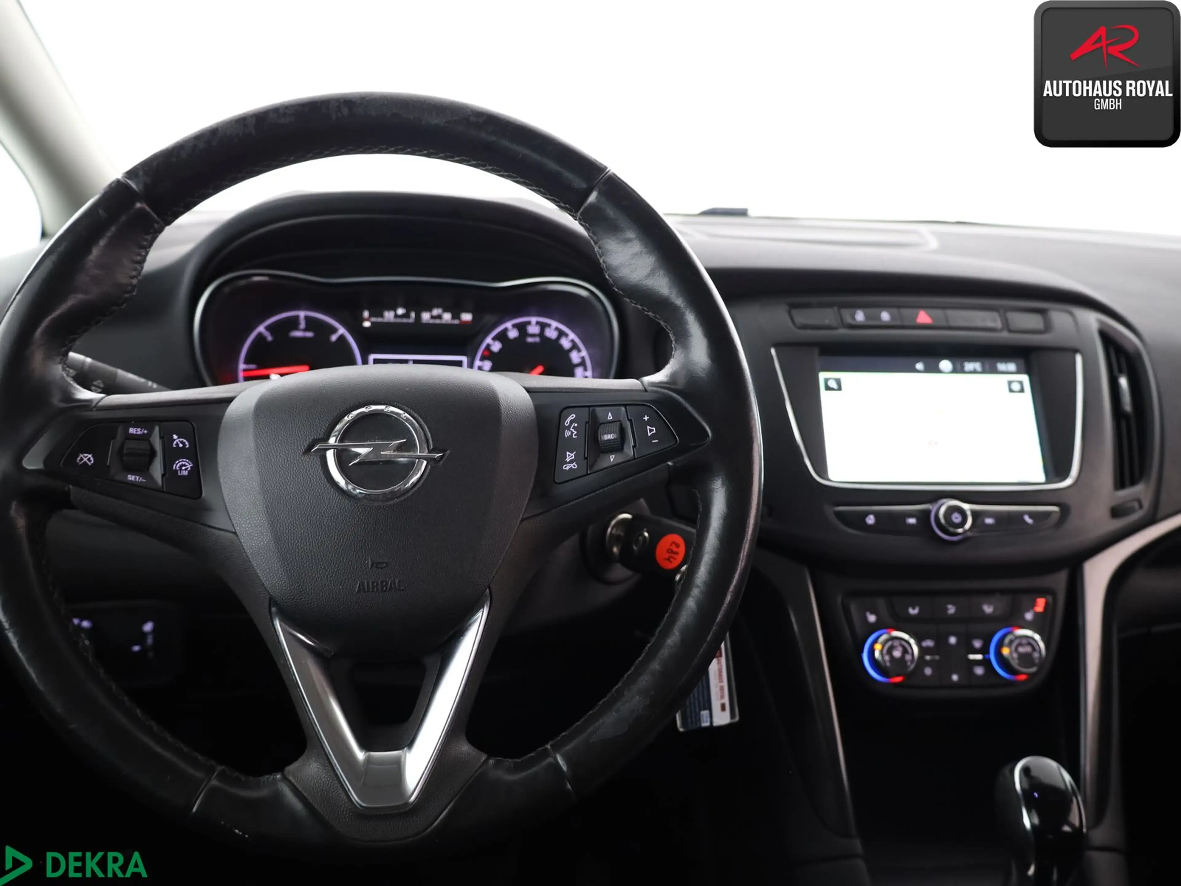 Opel Zafira Tourer Zafira Tourer 2.0 CDTI 7 SITZE,NAVI,AHK,KAMERA — photo 10