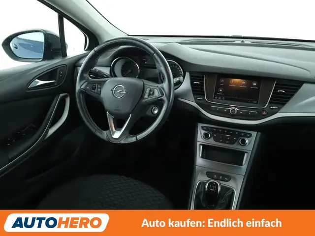 Opel Astra view 13