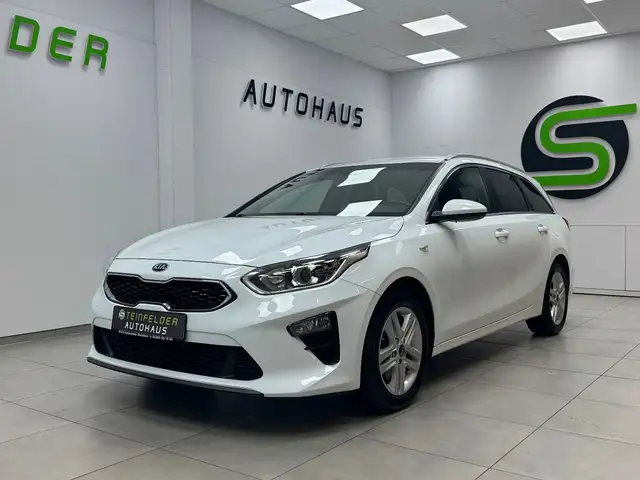 Kia Ceed view 3