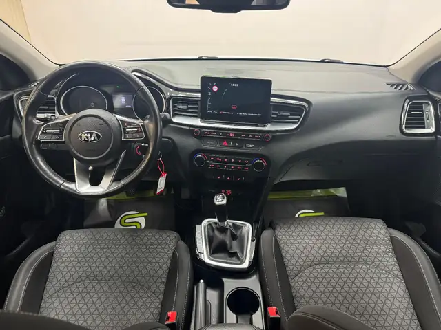 Kia Ceed view 15