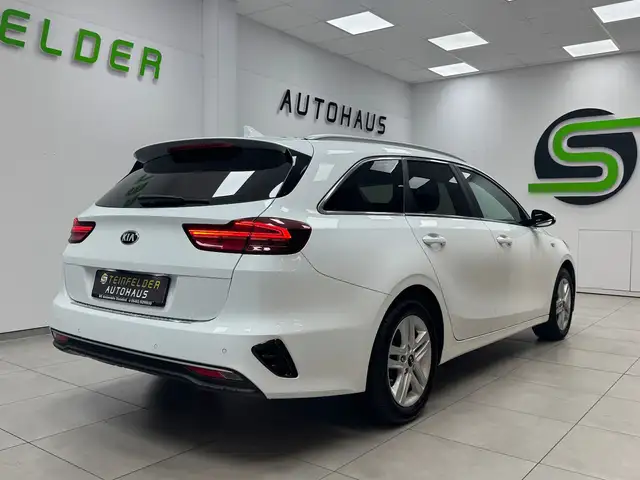 Kia Ceed view 7