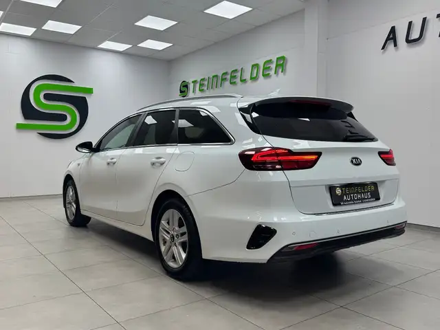 Kia Ceed view 5