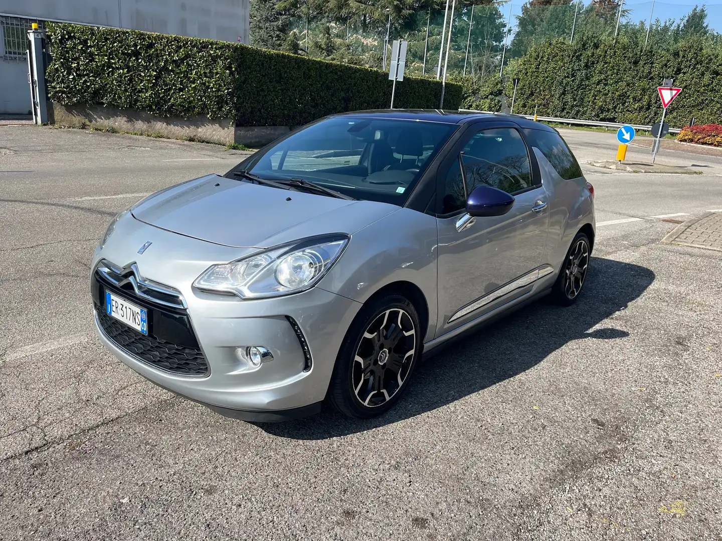 Citroen DS3 1.2benzina/82CV/neopatentato/Euro5B/unico prop. - 2
