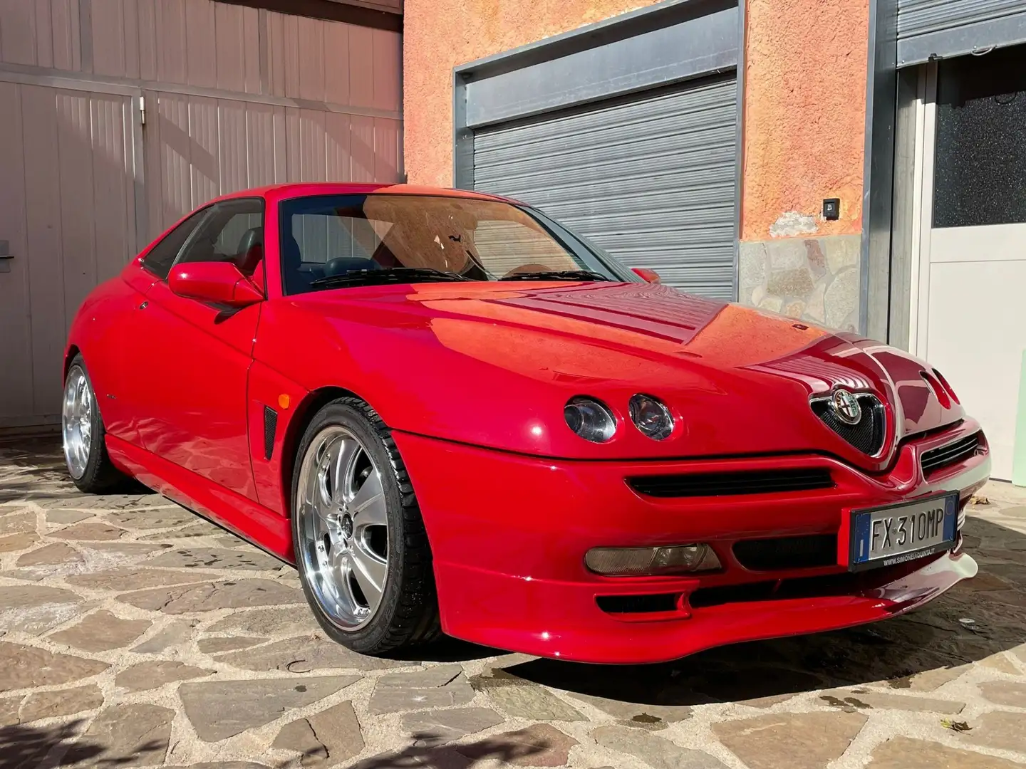 Alfa Romeo GTV 2.0 V6 tb - 1