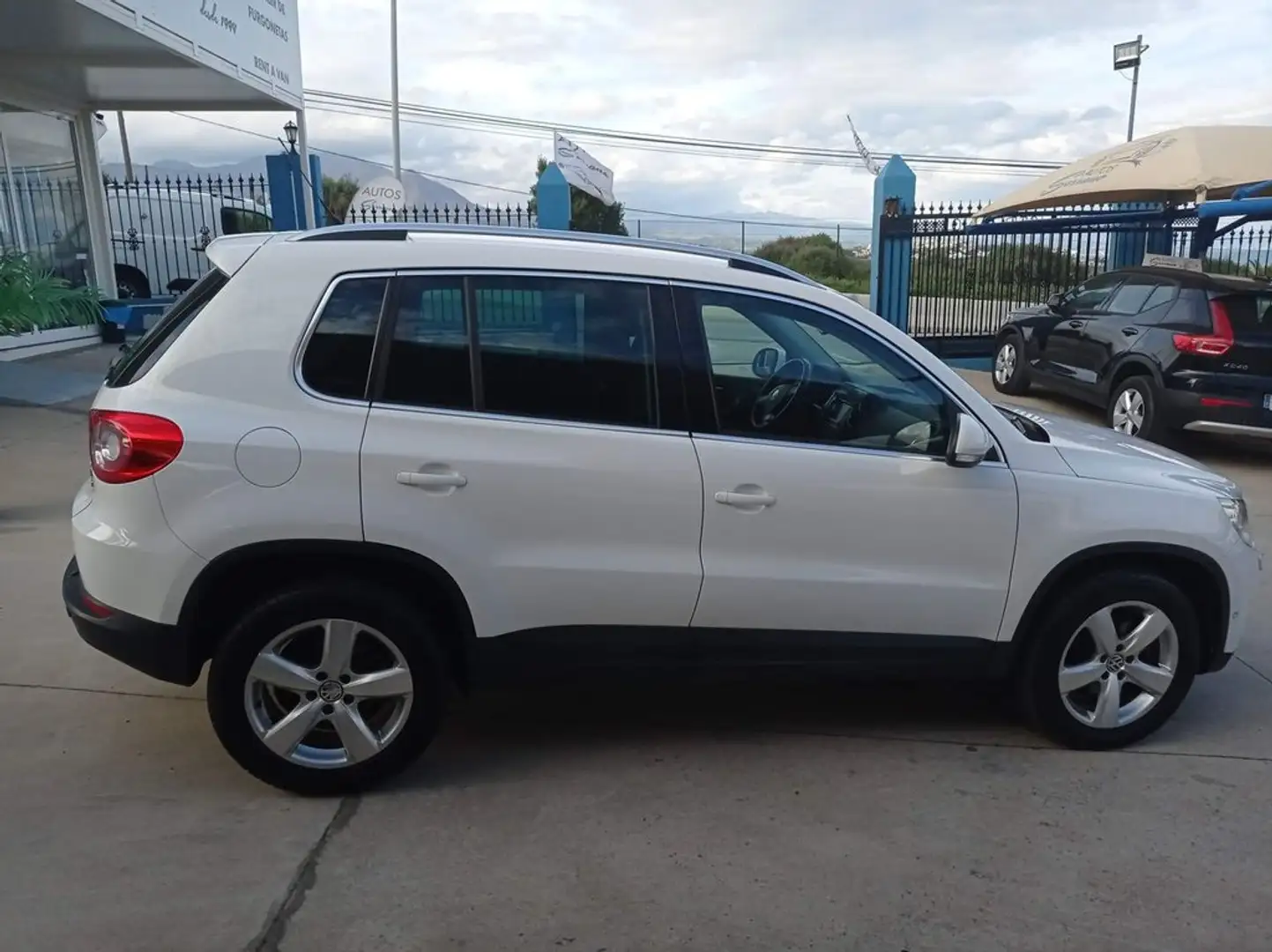 Volkswagen Tiguan 2.0TSI +Motion Tiptronic Blanco - 2