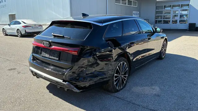 Audi A6 view 5