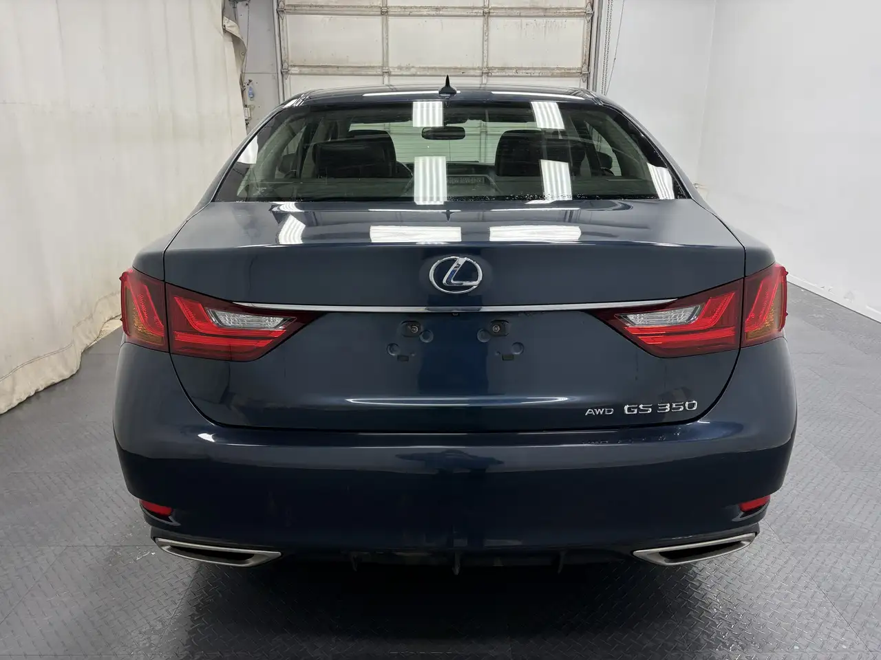 Lexus GS снимка Lexus GS