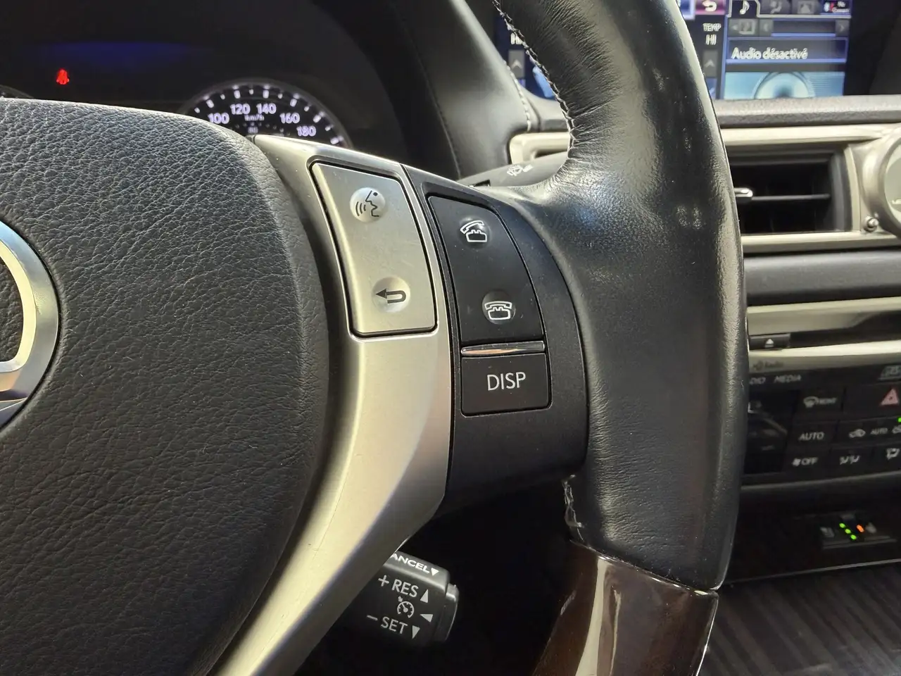 Lexus GS снимка Lexus GS