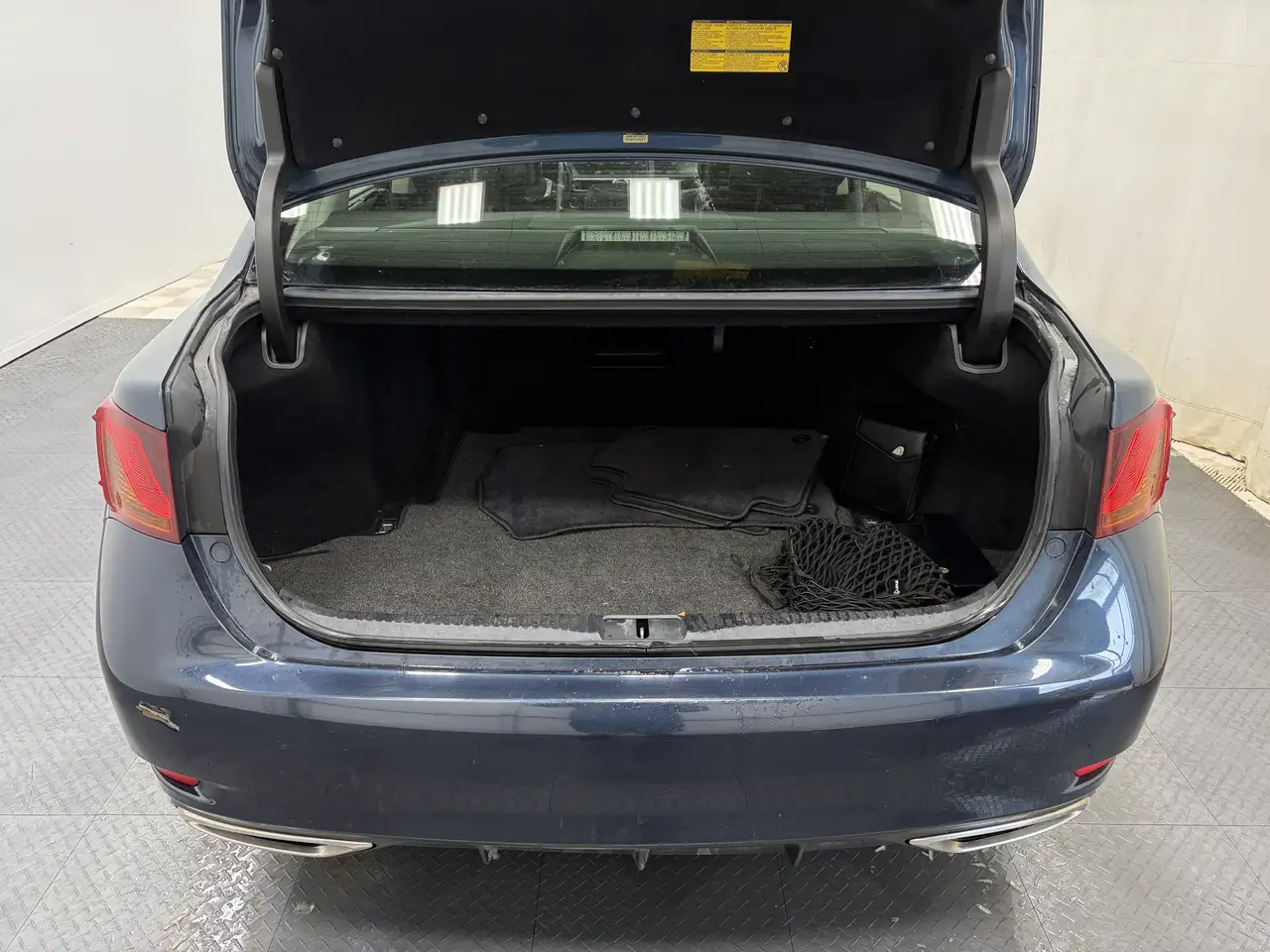 Lexus GS снимка Lexus GS